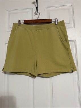 Mododoc Shorts